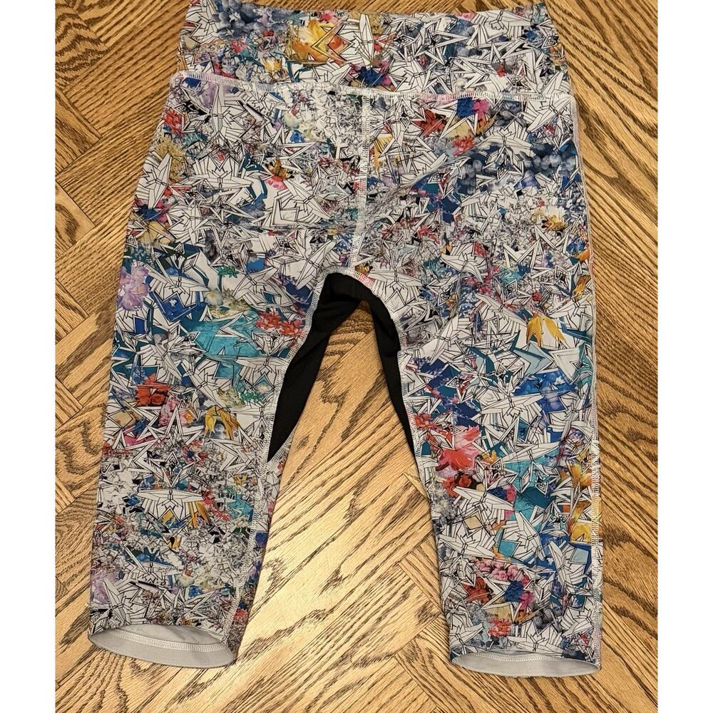 Lucas Hugh London Capri Leggings M Abstract Print Y2K Athleisure Gym